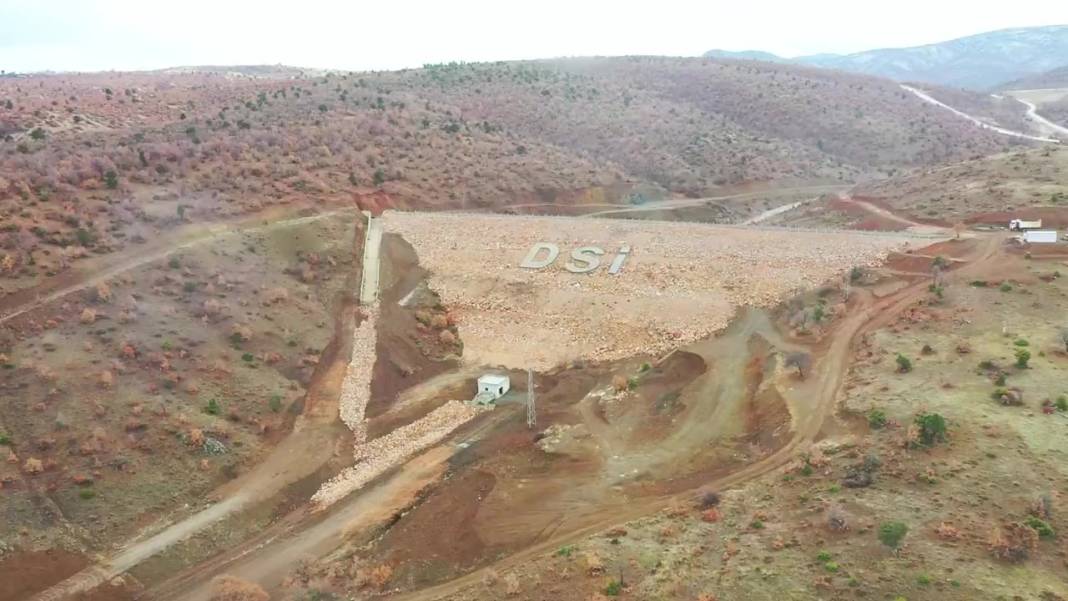 Konya’daki dev proje tamamlandı! 710 dekar tarım arazisi suya kavuşacak 5